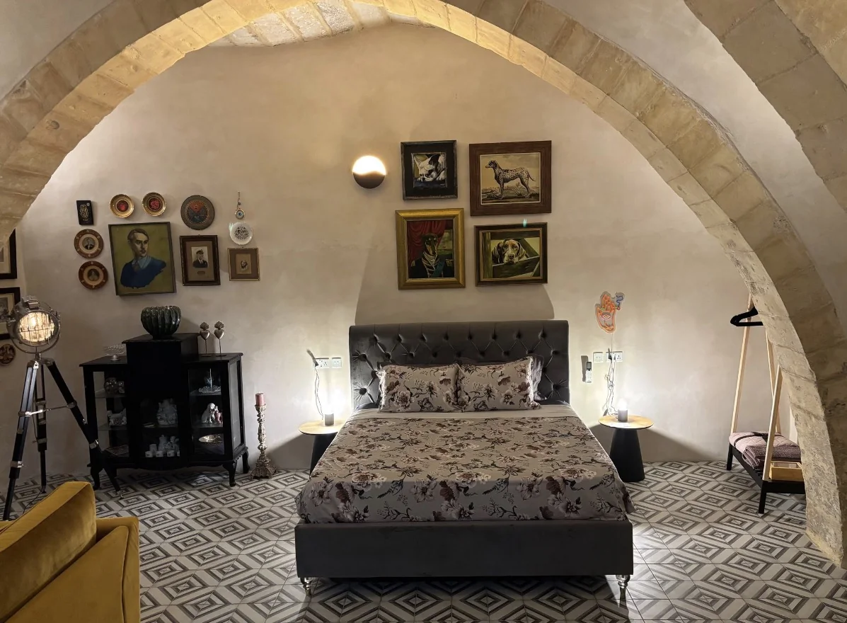 The Gothic room image